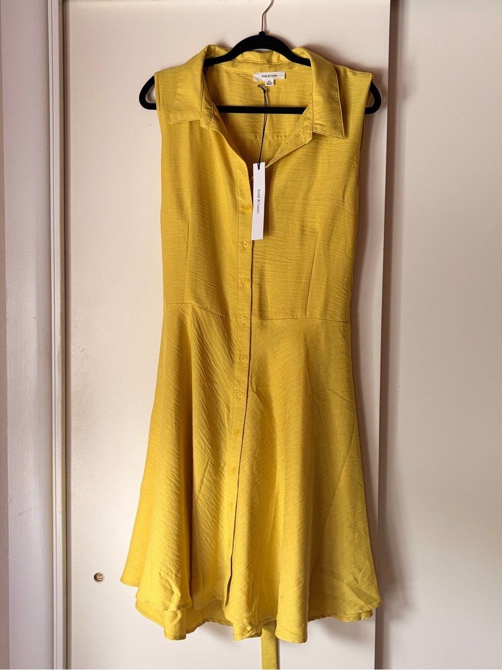 Backless Tie-Waist Sleeveless Dress in Bright Yellow